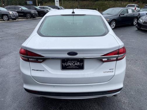 2018 Ford Fusion Hybrid SE
