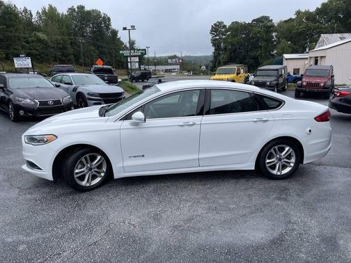 2018 Ford Fusion Hybrid SE