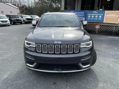 2018 Jeep Grand Cherokee Summit