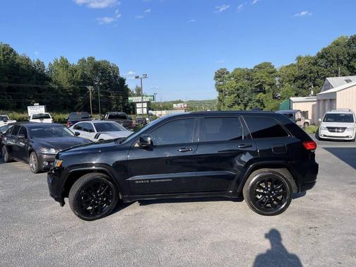 2019 Jeep Grand Cherokee Altitude