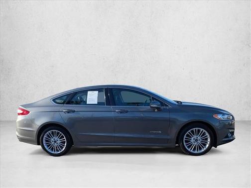 2014 Ford Fusion Hybrid SE