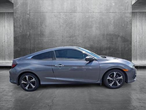2016 Honda Civic Touring