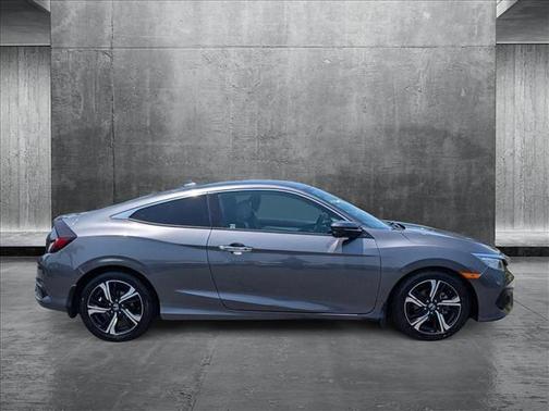 2016 Honda Civic Touring
