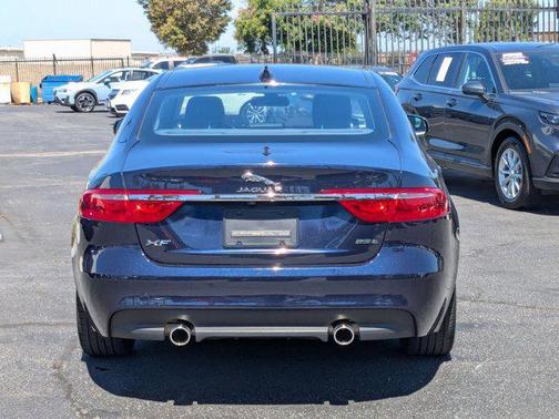 2016 Jaguar XF 35t Premium