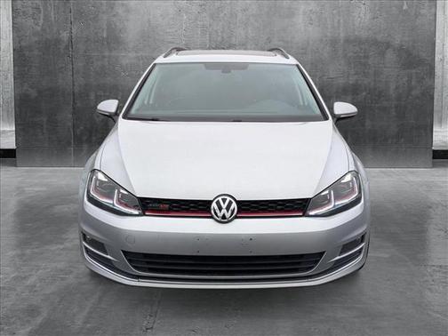 2017 Volkswagen Golf SportWagen TSI SE