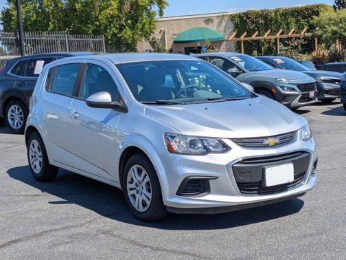 2020 Chevrolet Sonic FWD Hatchback 1FL 5-Door