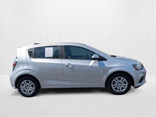 2020 Chevrolet Sonic FWD Hatchback 1FL 5-Door