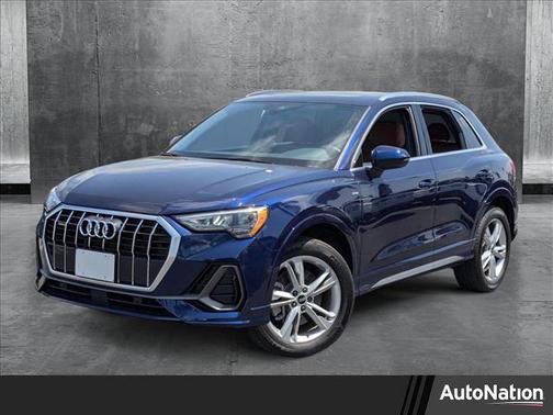 2022 Audi Q3 45 S line Premium
