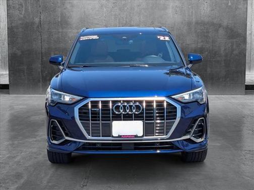 2022 Audi Q3 45 S line Premium