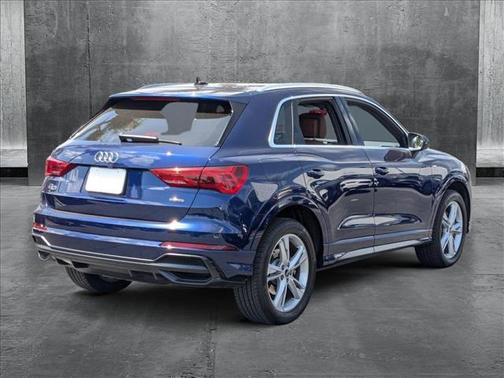 2022 Audi Q3 45 S line Premium