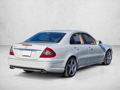 2009 Mercedes-Benz E-Class Luxury 3.5L