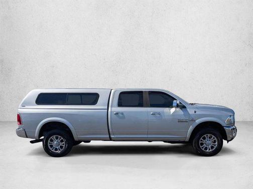 Bright Silver Metallic Clearcoat 2016 RAM 2500 Laramie