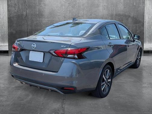 2021 Nissan Versa 1.6 SV