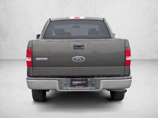 2005 Ford F-150 XLT SuperCrew