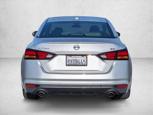 2020 Nissan Altima SR FWD