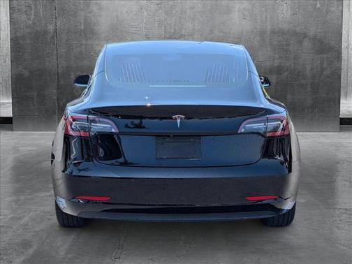 2018 Tesla Model 3 Mid Range