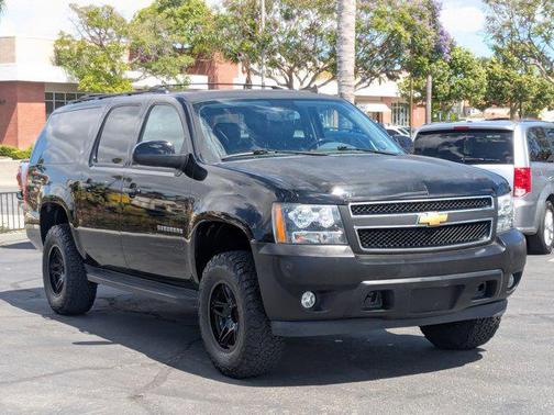 Black 2013 Chevrolet Suburban 1500 LT