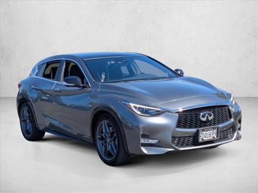 2018 INFINITI QX30 Sport