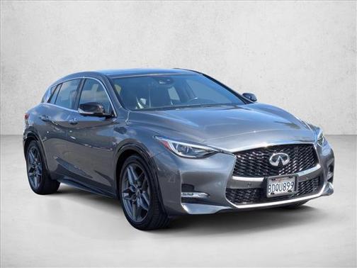 2018 INFINITI QX30 Sport