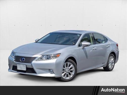 2013 Lexus ES 300h Base