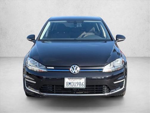 2019 Volkswagen e-Golf SE