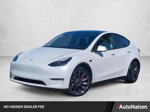 Pearl White Multi-Coat 2025 Tesla Model Y Performance Dual Motor All-Wheel Drive