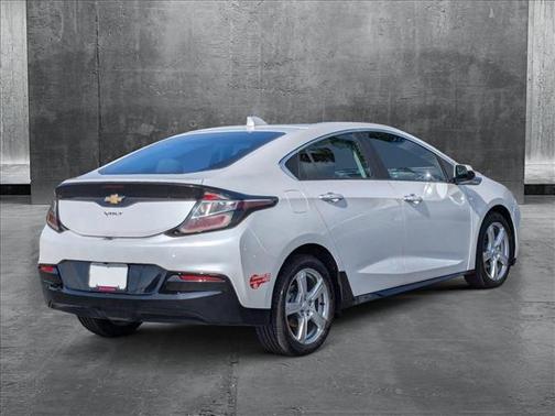 2018 Chevrolet Volt LT