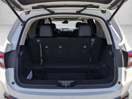 Platinum White Pearl 2025 Honda Pilot Touring 8-Passenger
