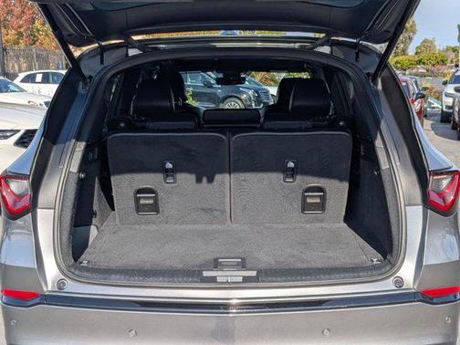 2022 Acura MDX A-Spec Package