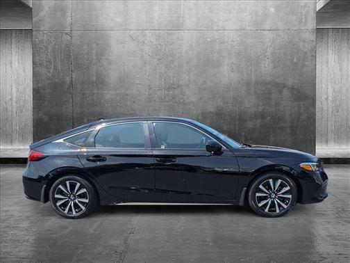 2023 Honda Civic EX-L