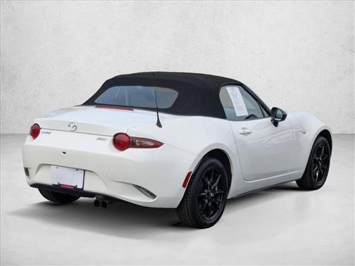 2019 Mazda MX-5 Miata Sport