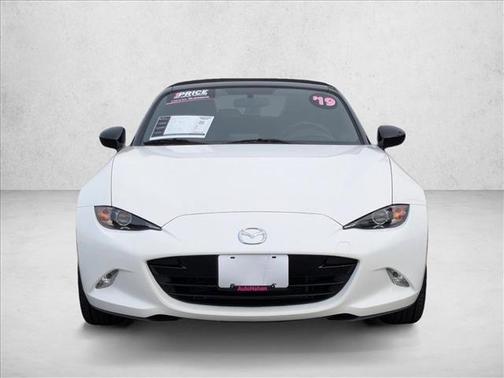 2019 Mazda MX-5 Miata Sport