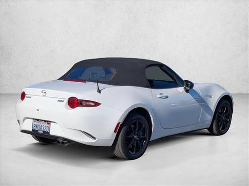 2019 Mazda MX-5 Miata Sport