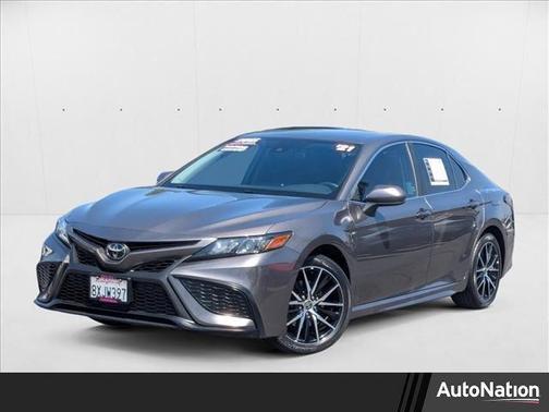 2021 Toyota Camry SE