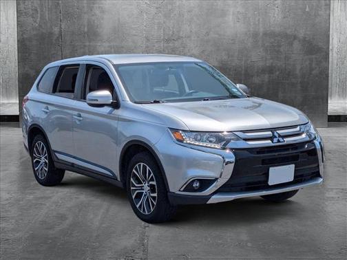 2018 Mitsubishi Outlander SE