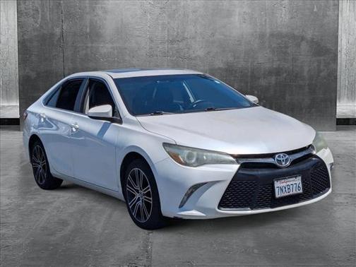 2016 Toyota Camry SE w/Special Edition Pkg