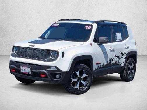 Alpine White Clearcoat 2019 Jeep Renegade Trailhawk
