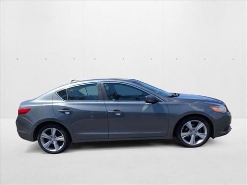 2013 Acura ILX 2.0L Technology