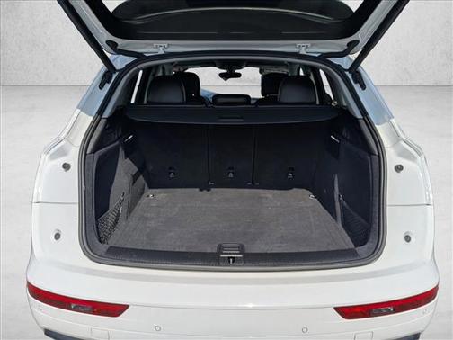 2019 Audi Q5 2.0T Premium Plus