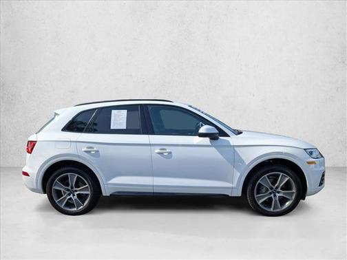 2019 Audi Q5 2.0T Premium Plus
