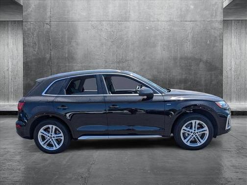 2022 Audi Q5 55 S line Premium