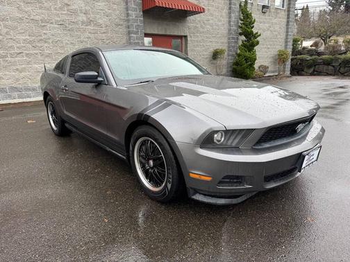 2011 Ford Mustang V6 Premium