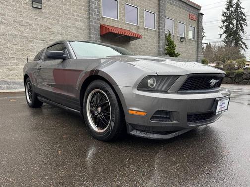 2011 Ford Mustang V6 Premium