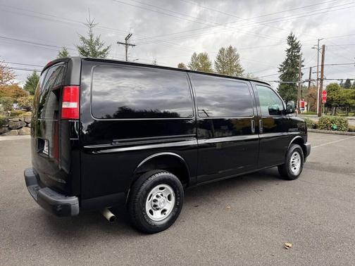 2017 Chevrolet Express 2500 Work Van
