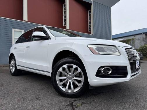 2015 Audi Q5 2.0T Premium Plus