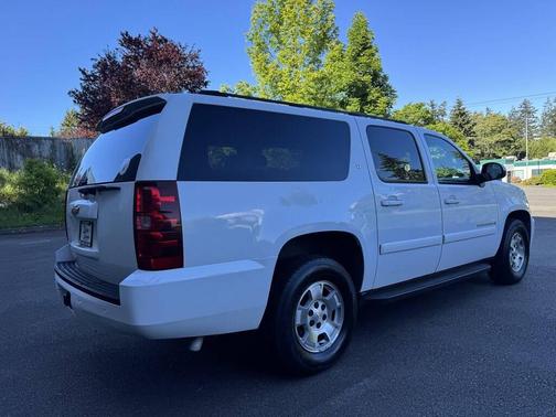 Summit White 2007 Chevrolet Suburban 1500 LT