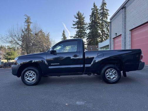 2009 Toyota Tacoma Base