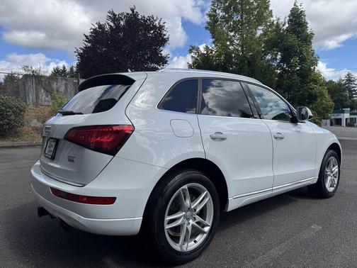 2017 Audi Q5 2.0T Premium