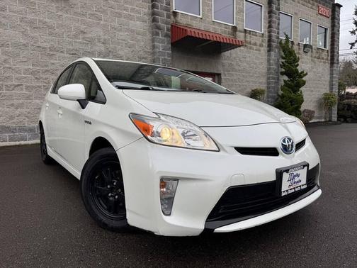 2013 Toyota Prius Two