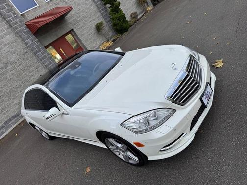 2010 Mercedes-Benz S-Class 4MATIC